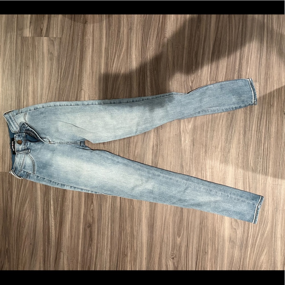 Fashion nova jeans